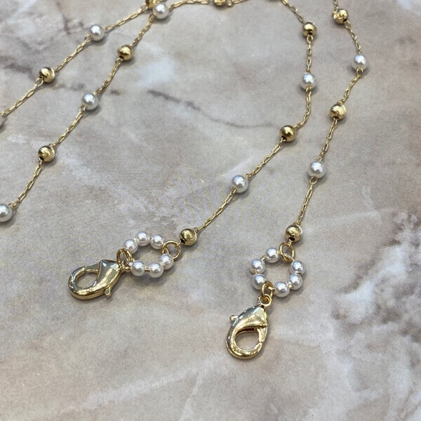 眼鏡チェーンとしても使えるパールマスクチェーン