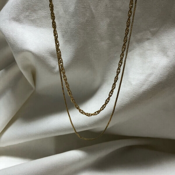 韓国レイアードネックレス